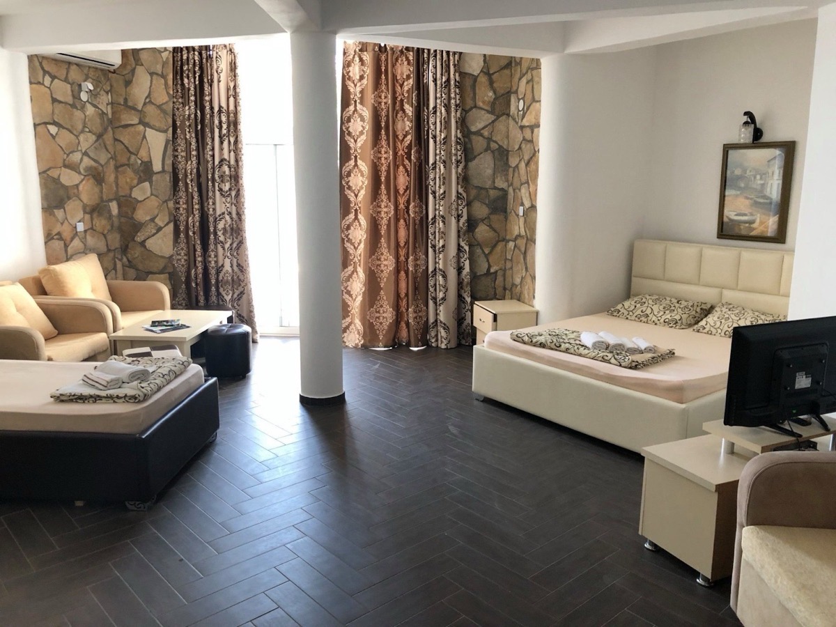 Azura Bay deluxe sea view room with balcony overlooking the Adriatic